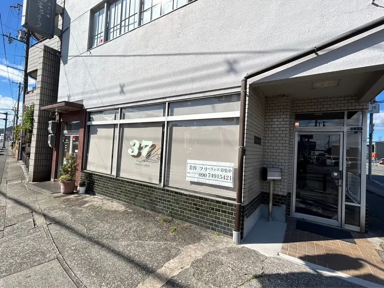 37  beauty salonの内観・外観1