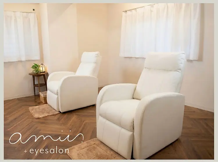 amii.+eyesalon 沖縄那覇店の内観・外観1
