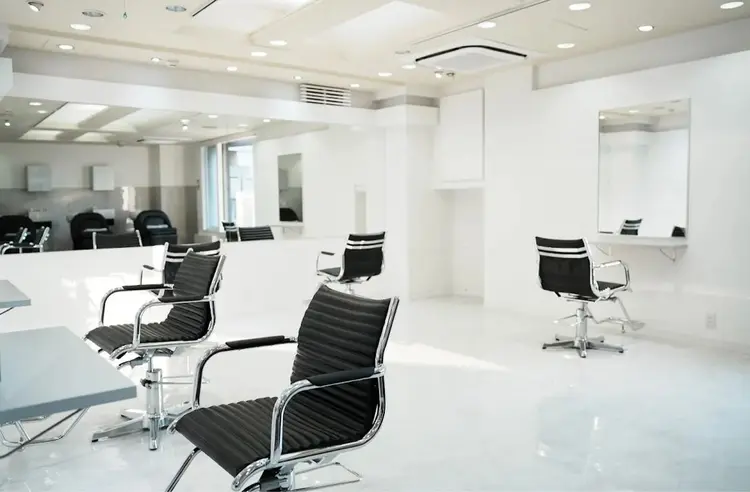 ATRAの内観・外観1