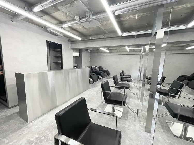 CIEL難波店の内観・外観2