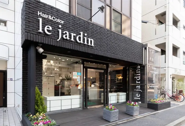 Hair&Color le jardin  葛西店の内観・外観1