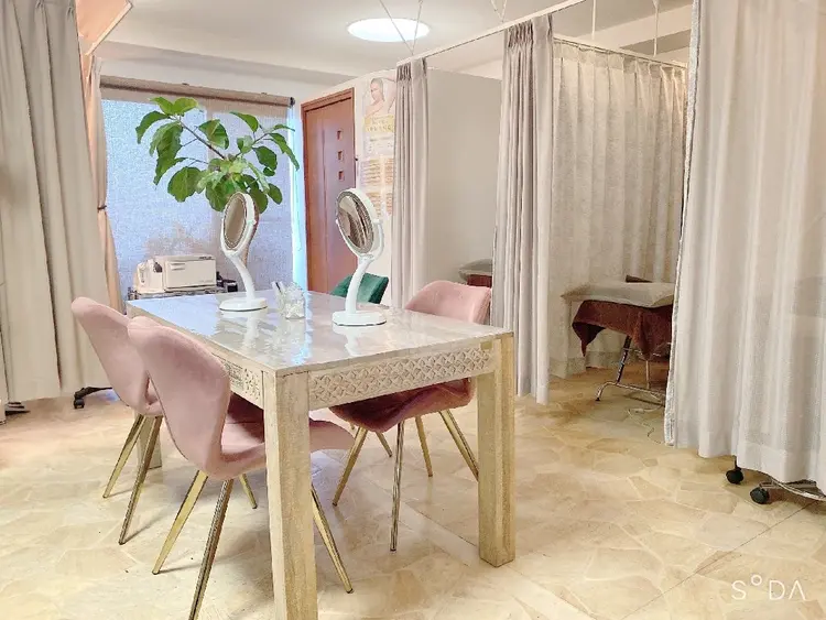 ArtIBKobeの内観・外観1