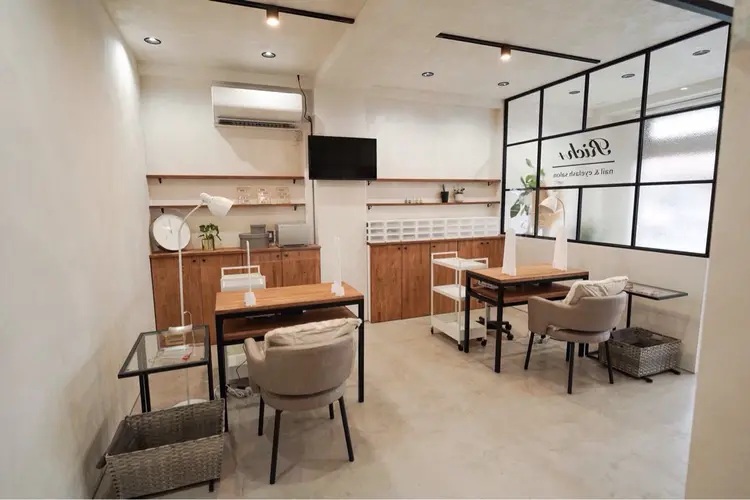 Rich+nail名取店の内観・外観2