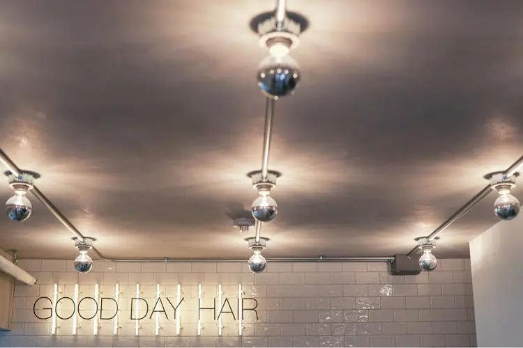 GOOD DAY HAIR  下北沢の内観・外観2