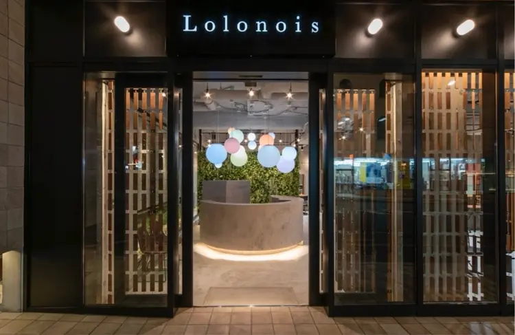 lolonois池田店の内観・外観1