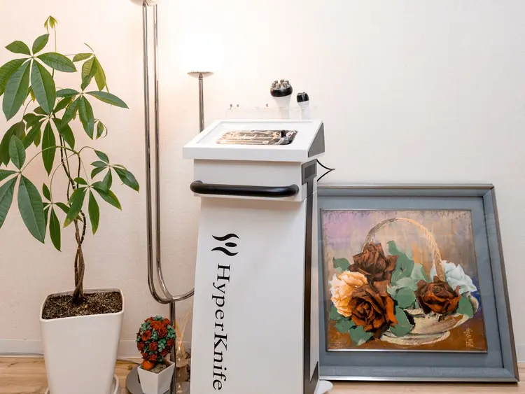 Queen ビューティーサロンの内観・外観2