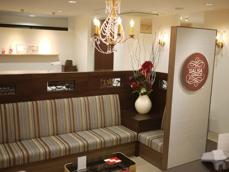 レピアアカデミーサロンの内観・外観1