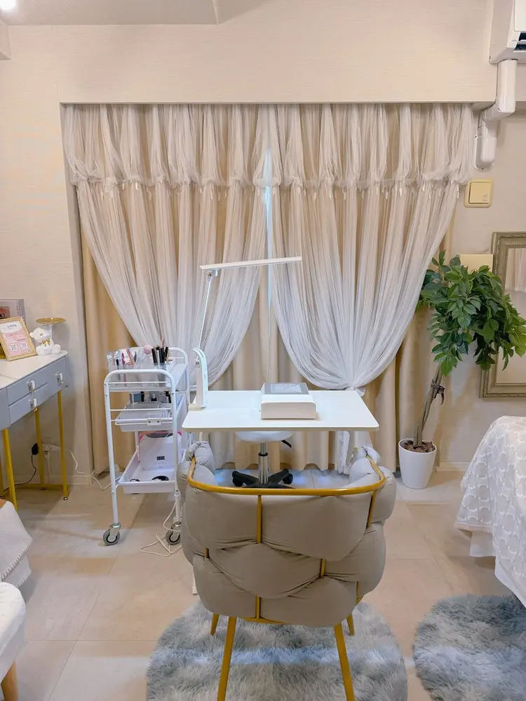 private nail salon  sereinの内観・外観1