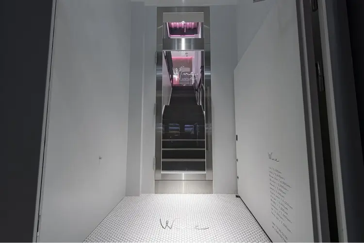 wmeの内観・外観3