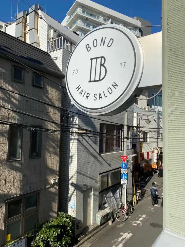 Bondの内観・外観3