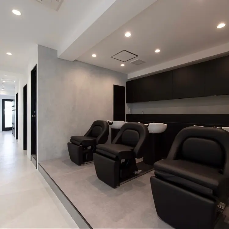 SALOWIN横浜の内観・外観3