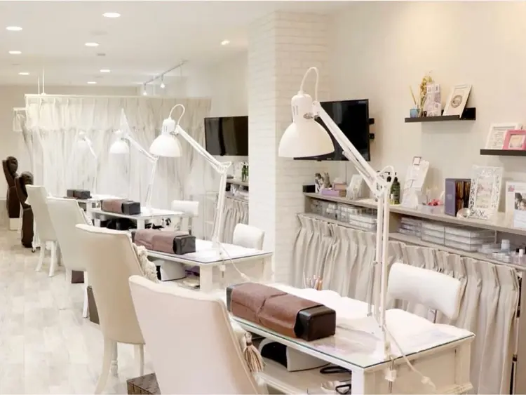 Nail Eye Salon & School Plaisir 【プレジール】の内観・外観2