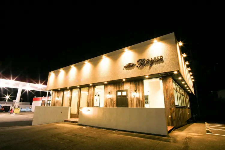 Baguz HAIR DESIGNの内観・外観1