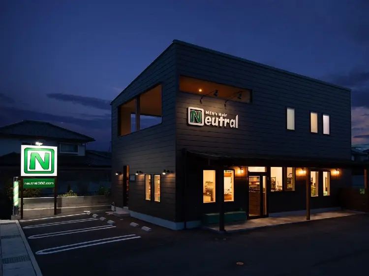 メンズヘアーニュートラルの内観・外観1