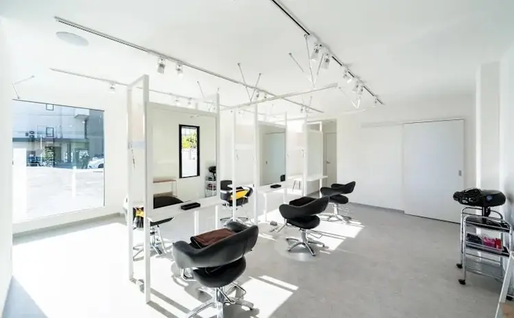 iro I hairの内観・外観2