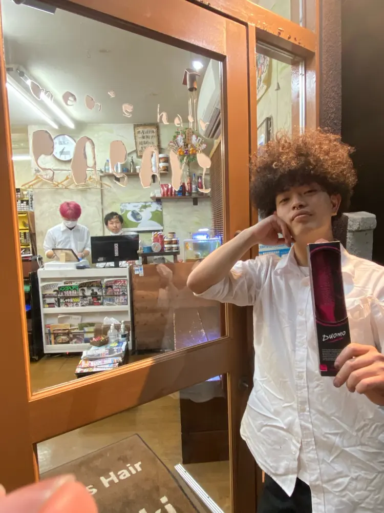 メンズヘアササキの内観・外観2