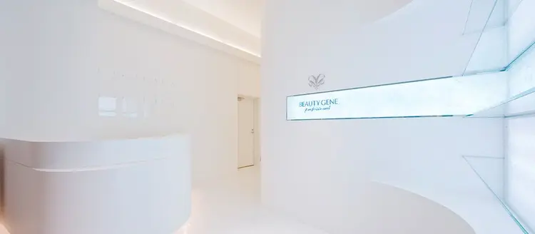 BEAUTY GENE professional 阪急西宮ガーデンズ店の内観・外観1