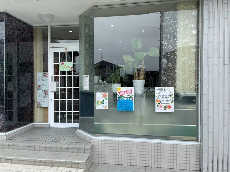 ビューティークリエイトの内観・外観1