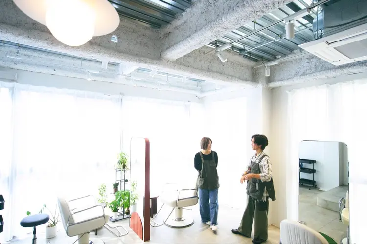 YinYangの内観・外観1