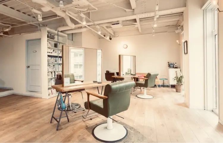 Hair Amaz! ～髪質改善～ 二子玉川の内観・外観1