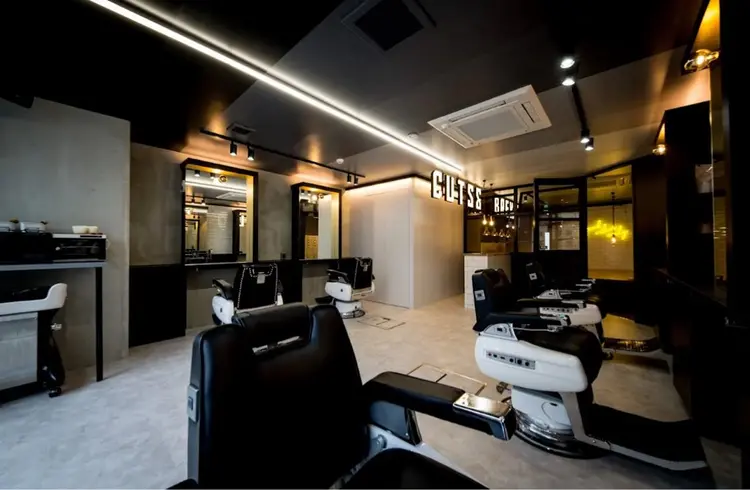 FRANK'SBARBERの内観・外観2