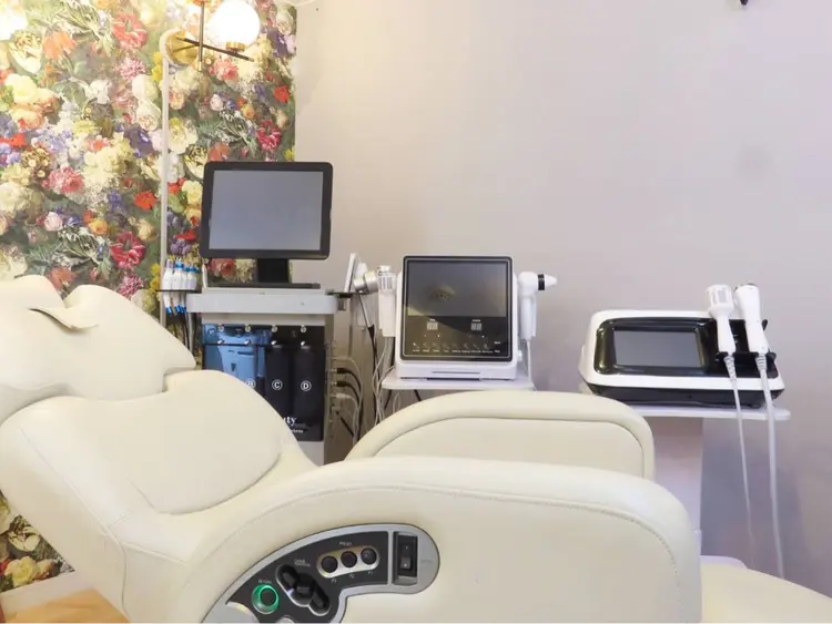 毛の専門店BALDER.の内観・外観1