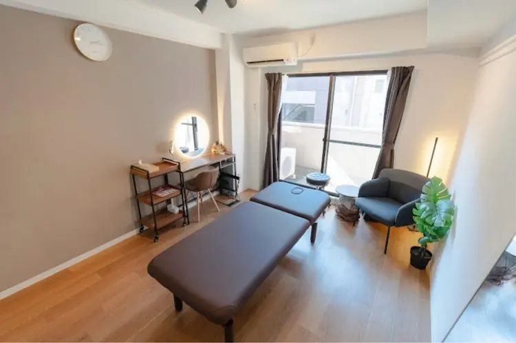 Lumière-リュミエール（レンタルサロンyou内）の内観・外観1