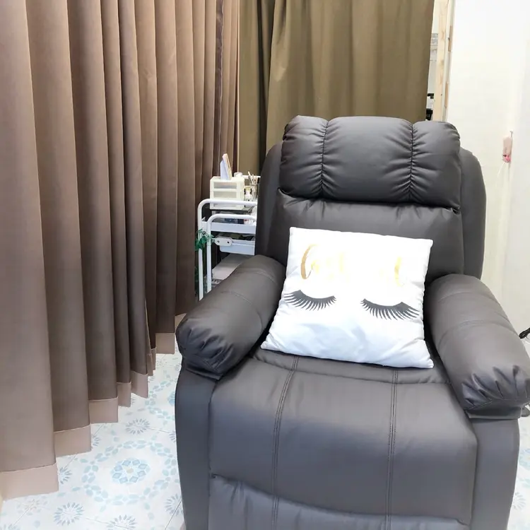 Marju  by  jewelry nail   (マージュ)の内観・外観1