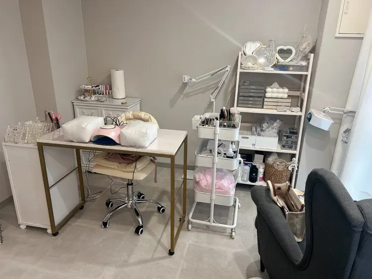 merci nailの内観・外観1