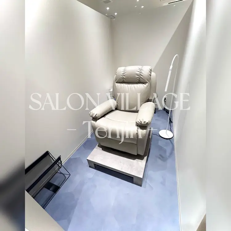 SALON VILLAGE Tenjinの内観・外観2