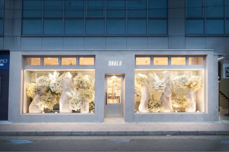 shalu 平塚店の内観・外観1