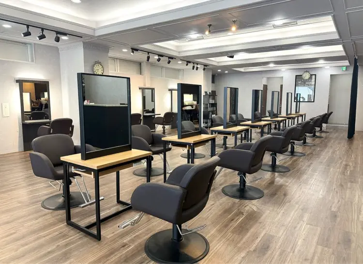 Kahuli hair Uluの内観・外観1