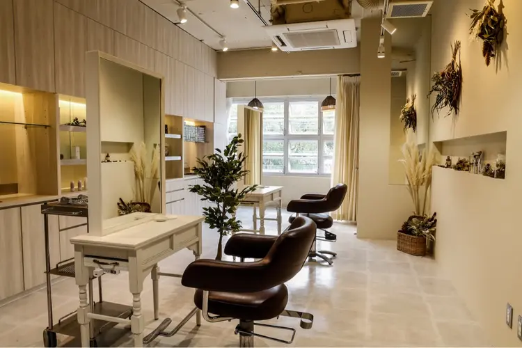 hairdressing salon　mulumの内観・外観1
