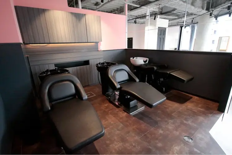 Lee      Osakaの内観・外観2