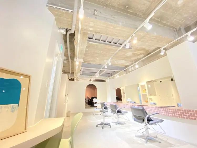 ルレイルの内観・外観2