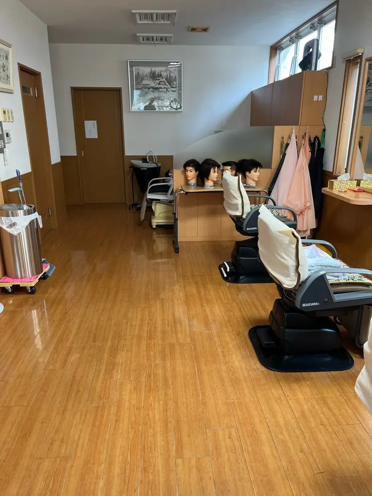 マミー美容室の内観・外観1
