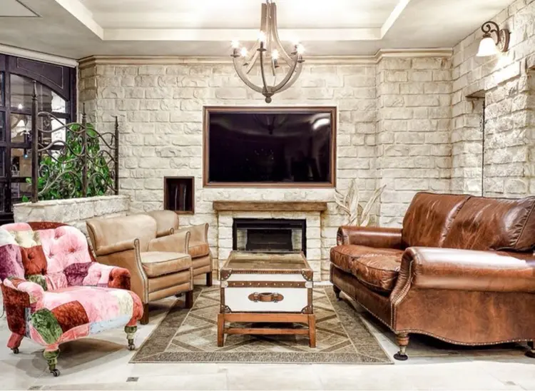 Luce府中の内観・外観2