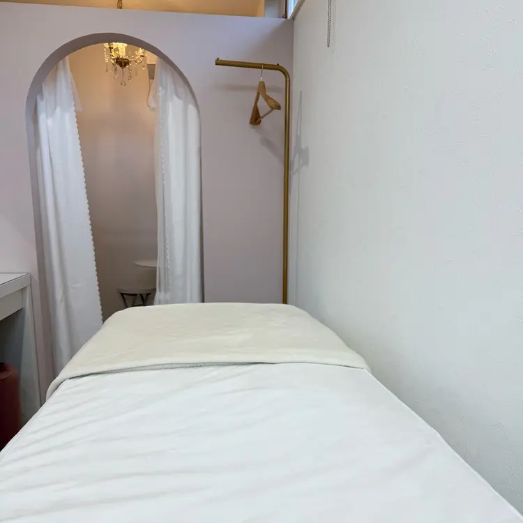 eyelash salon Plumeの内観・外観1