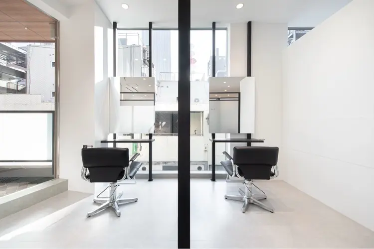 SALOWIN 天神大名店の内観・外観3