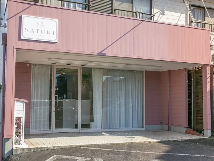 Hair＆Eyelash SATUKIの内観・外観2