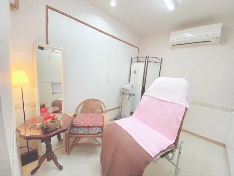 HIPの内観・外観1