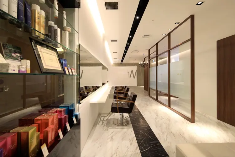 ウォーレントリコミ ニューヨークの内観・外観2