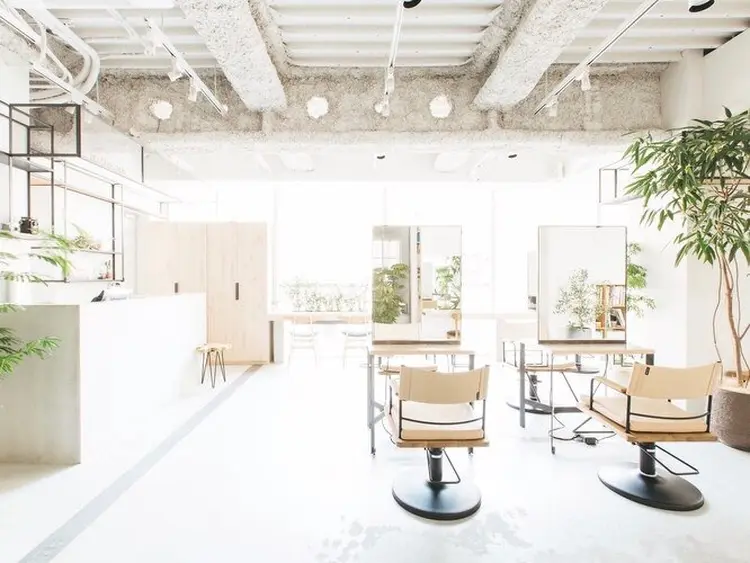 FILMSの内観・外観2