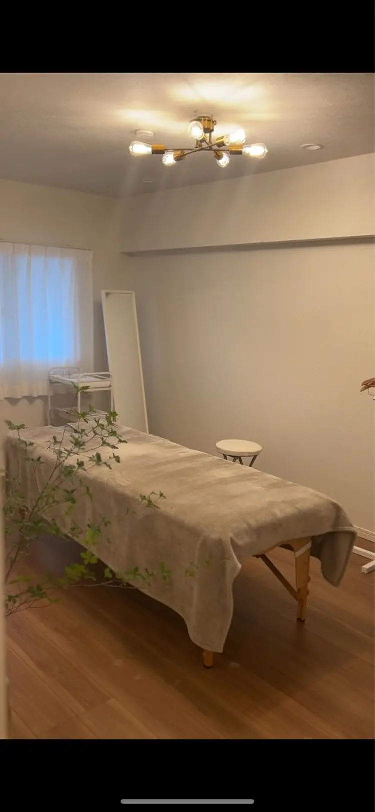 小顔サロンSharp【シャープ】の内観・外観1