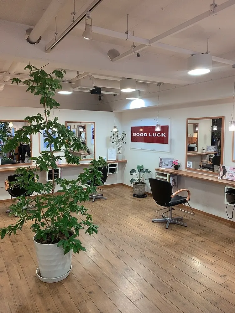 GOOD LUCKの内観・外観2
