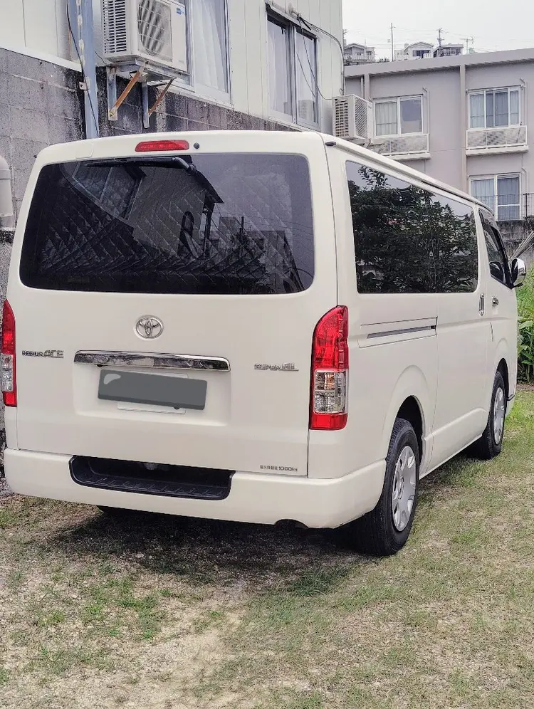 リラクゼーションサロン美ら〜chura〜の内観・外観1