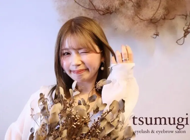 【眉毛&まつげ専門店】まつ毛パーマ＆アイブロウ眉毛サロン 紬麦-tsumugi 高田馬場店の内観・外観2