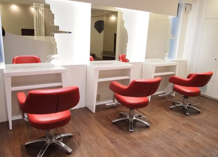 Kingdom美容室の内観・外観2