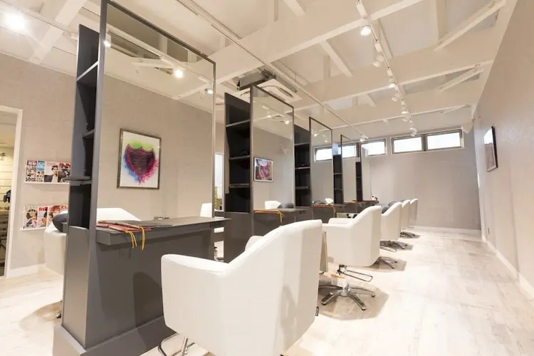 UNITED BEAUTY WEST COASTの内観・外観3