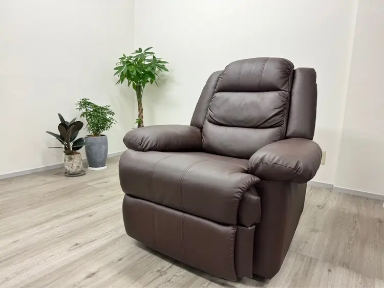 メンズラウンジ名古屋駅前店の内観・外観1